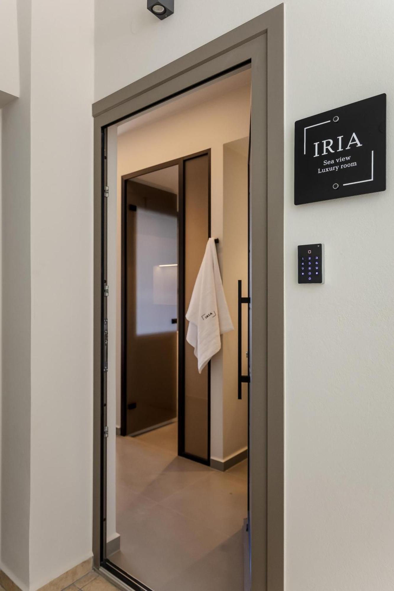 Iria Sea View Room Kolymbari Extérieur photo